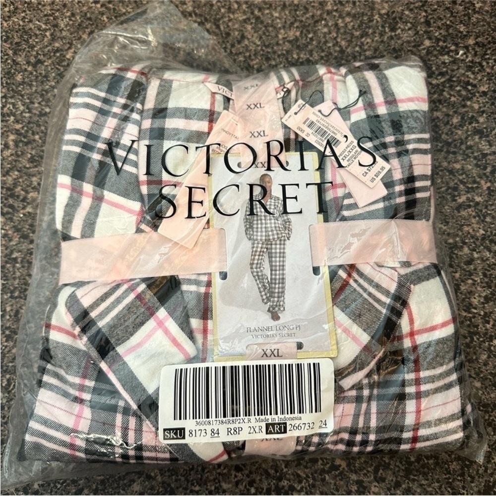 Victoria Secret Flannel Long Pajama Set Size XXL